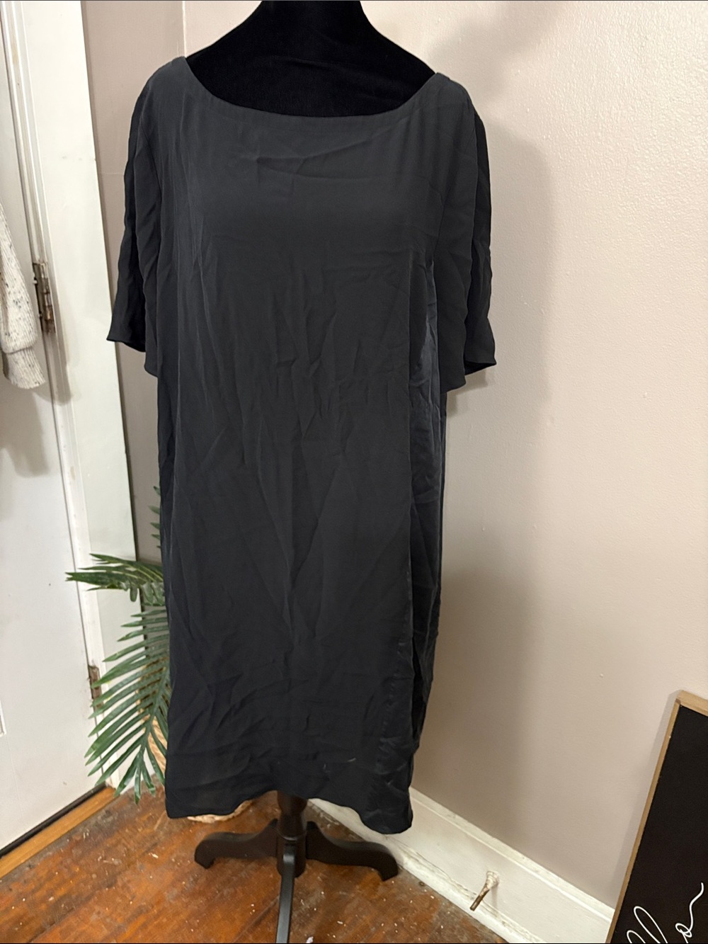Eileen Fisher 100% Silk Black Midi Cocoon Dress size Large